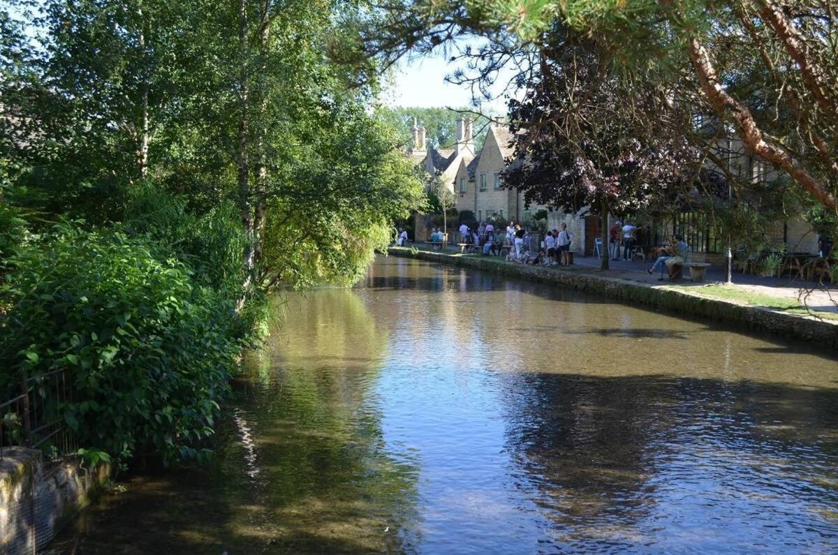 Clover Crest - 2-Bedroom House Bourton-on-the-Water Bagian luar foto